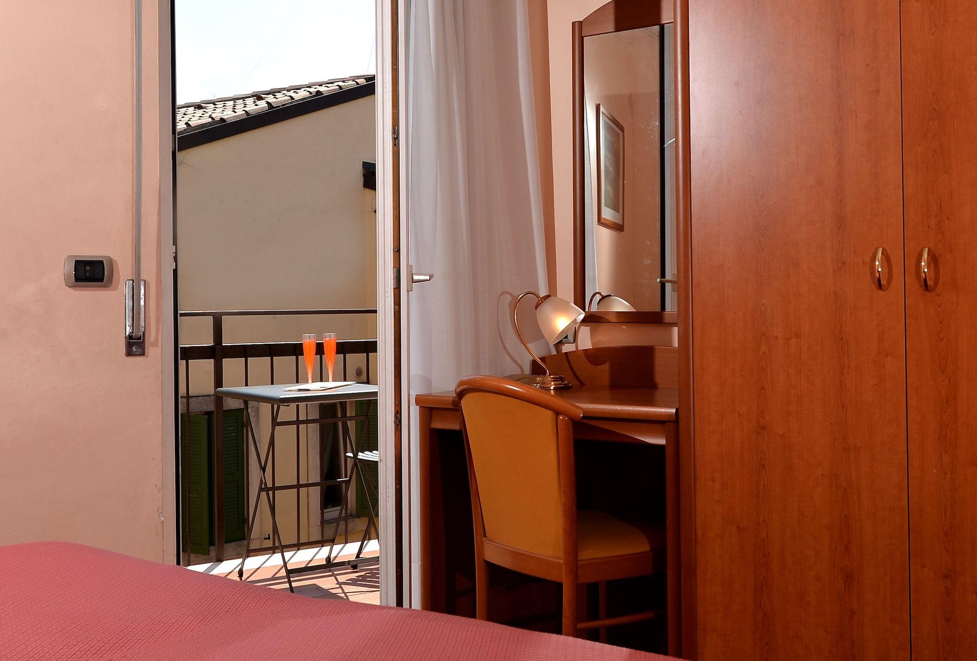 Hotel Siena Verona Exterior photo